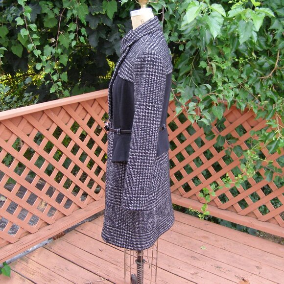 size 8/M Betsey Johnson Wool Blend Dress Coat w/Belt - Picture 6 of 16